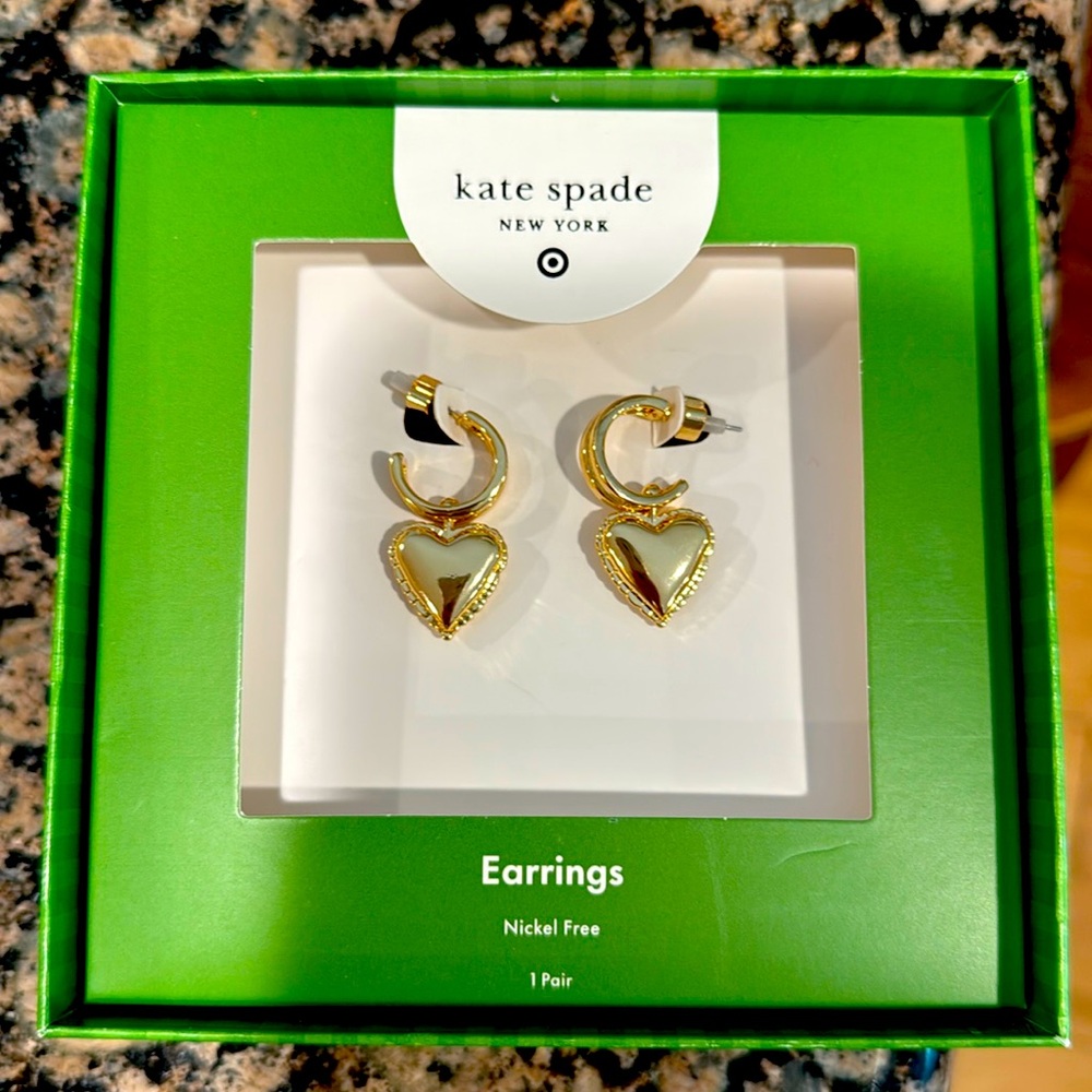 New Kate Spade Target Gold heart earrings with tags !!